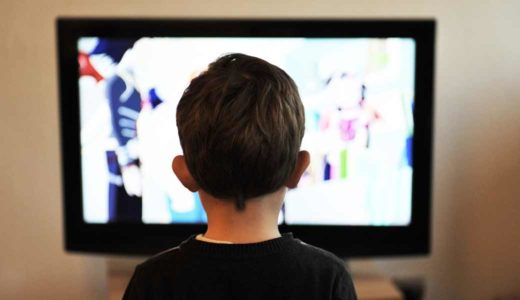 家事中にテレビを見せてしまうのは子供に悪い影響があるの？